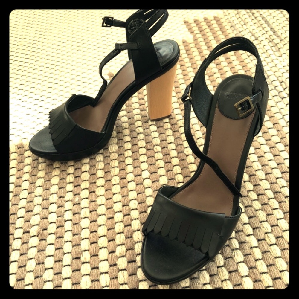 brand new Camper heels